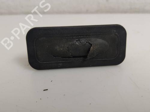 Trunk håndtak RENAULT MEGANE III Hatchback (BZ0/1_, B3_) [2008-2025]  19661618