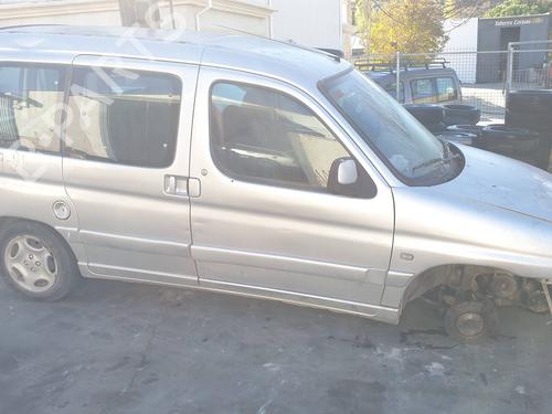 Front right lock PEUGEOT PARTNER Box Body/MPV (5_, G_)  | BP19560975C97
