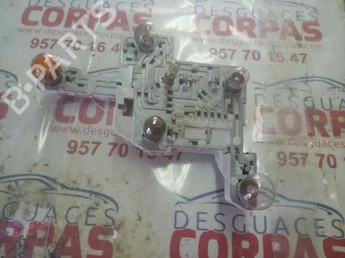 Used Lamp holder FORD MONDEO III Saloon (B4Y) [2000-2007]  19553017