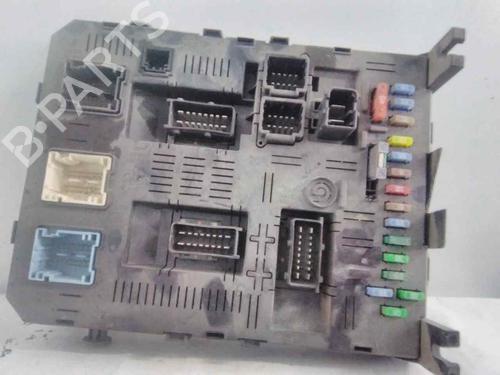 Used Fuse box PEUGEOT 307 (3A/C) [2000-2012]  19565124