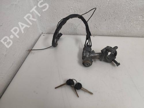 Used Ignition barrel MITSUBISHI PAJERO I (L04_G, L14_G) [1982-1991]  29400703