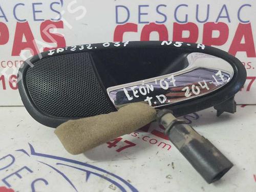 Used Rear right interior door handle SEAT LEON (1P1) [2005-2013]  19549265