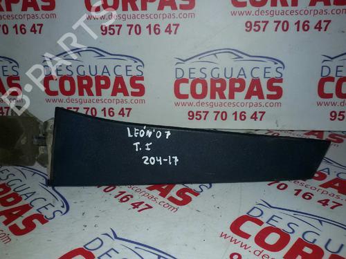 Used Rear left exterior door handle SEAT LEON (1P1) [2005-2013]  19549262