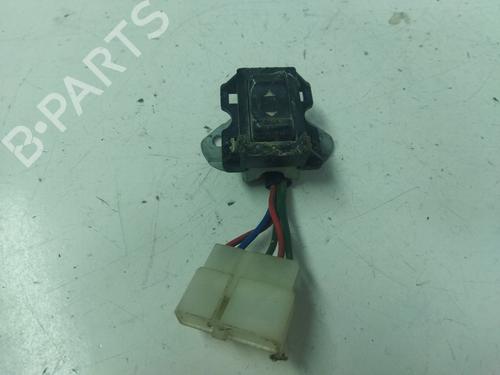 Used Right rear window switch Right rear window switch MITSUBISHI PAJERO I (L04_G, L14_G) [1982-1991] 33003932 33003932