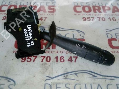 Used Steering column stalk RENAULT LAGUNA II (BG0/1_) [2001-2007]  19552266