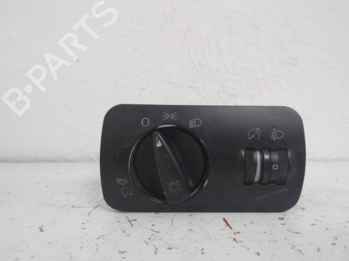Used Headlight switch SEAT CORDOBA (6K1, 6K2) [1993-2002]  19556876