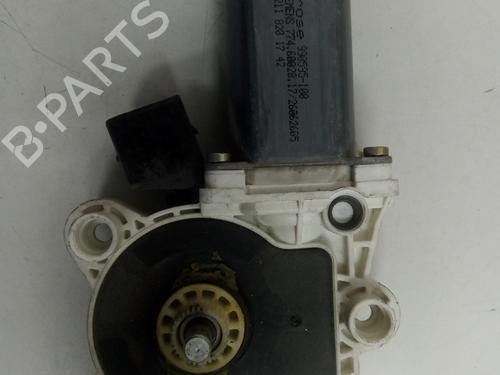 Rudehejsemotor forskærm højre MERCEDES-BENZ C-CLASS (W202) [1993-2000]  19560979