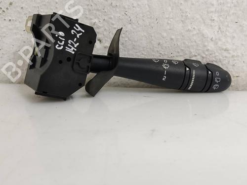 Used Steering column stalk RENAULT CLIO II (BB_, CB_) [1998-2016]  19571590