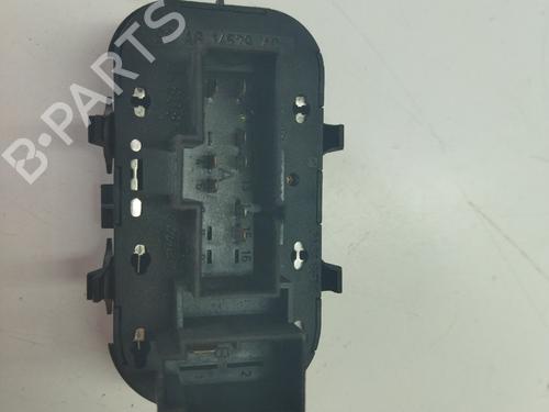 Left front window switch FORD FOCUS I (DAW, DBW)  | BP19562324I27 