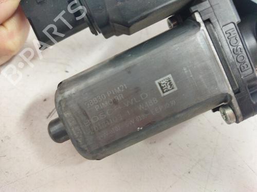 Right rear window motor OPEL CROSSLAND X / CROSSLAND (P17, P2QO) 1.5 Turbo D (75) | BP19566484E22 