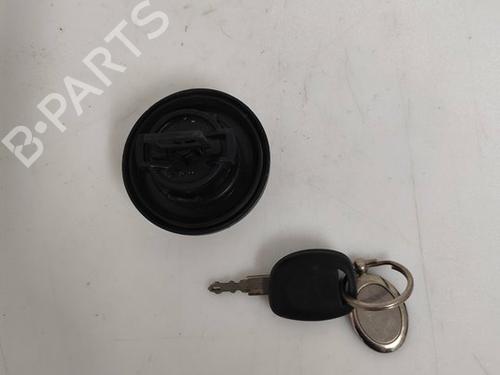 Klapa wlewu paliwa RENAULT CLIO II (BB_, CB_)  | BP29548804C131 