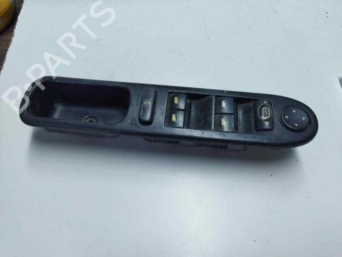 Used Left front window switch Left front window switch PEUGEOT 307 (3A/C) 2.0 HDi 90 (90 hp) 34506814 34506814