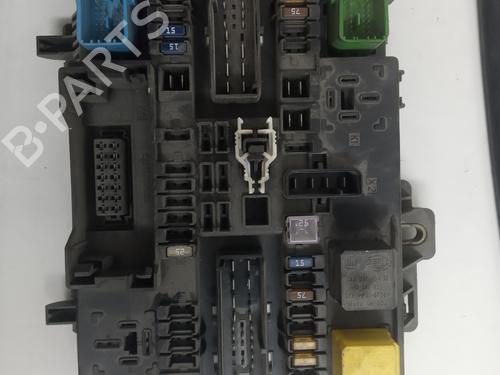 Used Fuse box OPEL ASTRA H GTC (A04) [2005-2010]  19559589