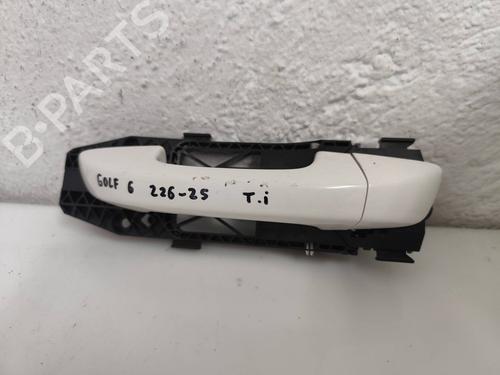 Używane Klamka zewnętrzna drzwi tylnych lewych VW GOLF VI (5K1) [2008-2014]  30182824