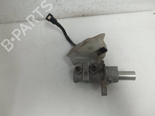 Used Brake master cylinder Brake master cylinder 37177844 37177844
