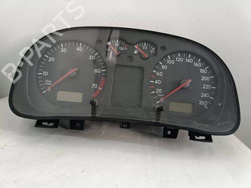 Used Instrument cluster VW GOLF IV (1J1) [1997-2008]  27498553