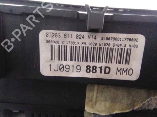 Instrument cluster VW GOLF IV (1J1)  | BP19563690C47 