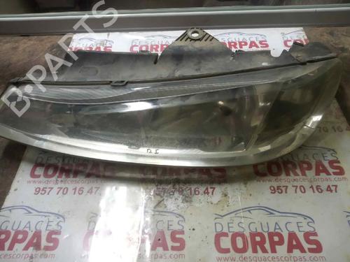 Used Left headlight PEUGEOT 406 (8B) [1995-2005]  19554643