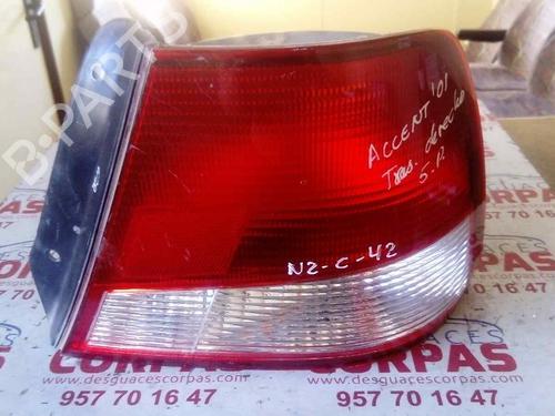 Right taillight HYUNDAI ACCENT II (LC) 1.3 | BP19550128C35 