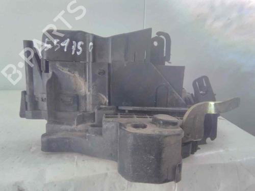 Used Front left lock MERCEDES-BENZ E-CLASS (W210) E 270 CDI (210.016) (170 hp) 19563903