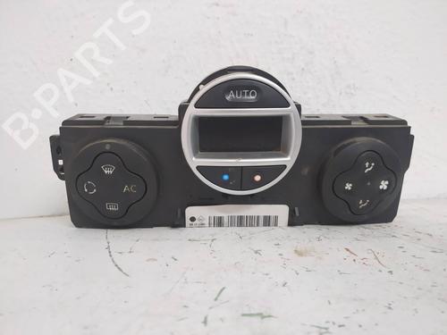 Used Climate control RENAULT CLIO III (BR0/1, CR0/1) [2005-2014]  19557197
