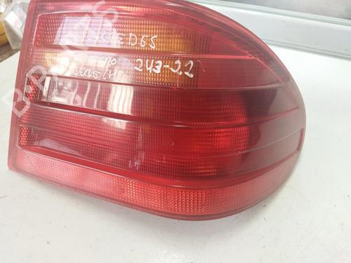 Right taillight MERCEDES-BENZ E-CLASS (W210) E 300 Turbo-D (210.025) | BP19563999C35 