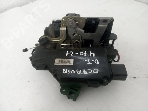 Used Front left lock SKODA OCTAVIA I (1U2) [1996-2010]  19563270