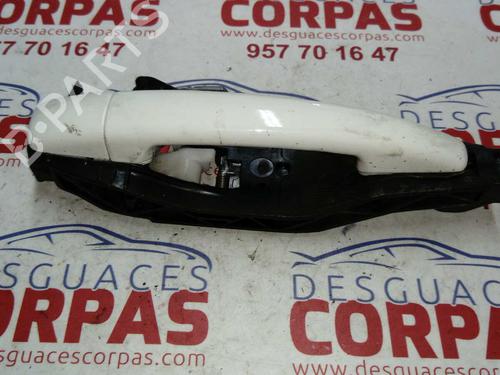 Used Rear right exterior door handle PEUGEOT 208 I (CA_, CC_) 1.4 HDi (68 hp) 19553698
