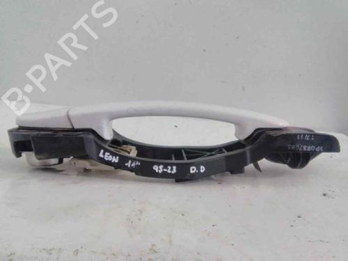 Front right exterior door handle SEAT LEON (1P1)  | BP19564411C129 