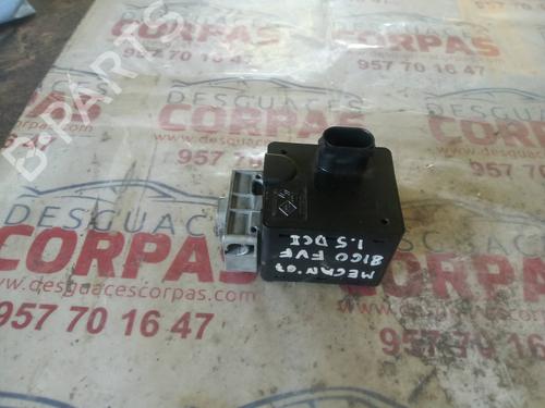 Used Control unit RENAULT MEGANE II (BM0/1_, CM0/1_) 1.5 dCi (BM0F, BM0T, BM2B, CM0F, CM0T) (82 hp) 19556127