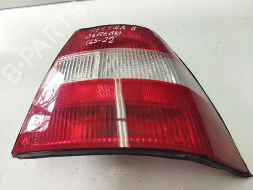 Used Right taillight OPEL VECTRA B (J96) [1995-2004]  19564035