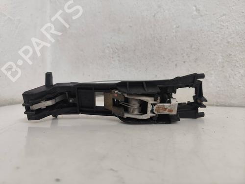 Used Front left exterior door handle MERCEDES-BENZ C-CLASS (W203) C 220 CDI (203.006) (136 hp) 30704409
