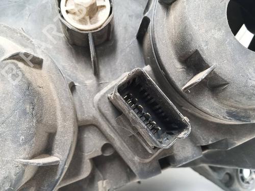 Right headlight CITROËN C5 I (DC_) 2.0 HDi | BP33442326C29 - Image 4