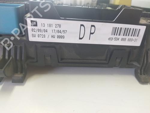 Fuse box OPEL ASTRA H (A04)  | BP19561918E1 