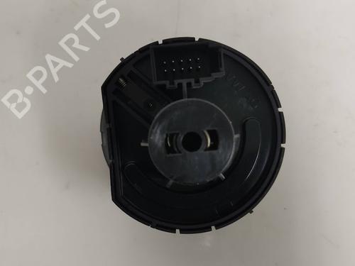 Headlight switch SKODA OCTAVIA III (5E3, NL3, NR3) 1.6 TDI | BP19572541I24 