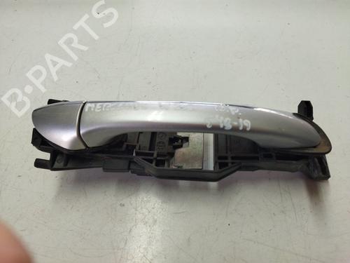 Used Front right exterior door handle MERCEDES-BENZ C-CLASS (W203) [2000-2007]  19660805