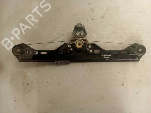 Used Rear right window mechanism MERCEDES-BENZ C-CLASS (W203) C 220 CDI (203.006, 203.008) (143 hp) 19562135