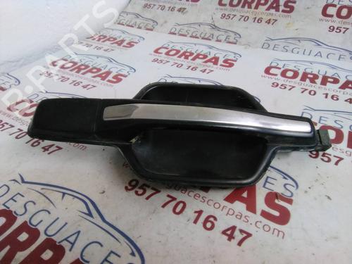 Used Rear right exterior door handle MITSUBISHI PAJERO III (V7_W, V6_W) [1999-2007]  19555209