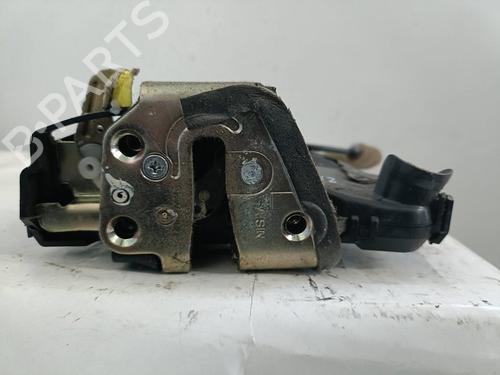 Used Front left lock TOYOTA COROLLA Estate (_E12_) [2001-2008]  19570791