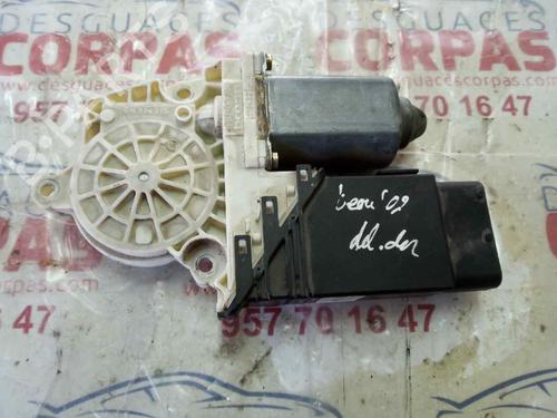 Used Right front window motor SEAT LEON (1M1) [1999-2006]  19553488