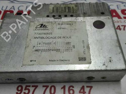Used ABS pump RENAULT 21 Saloon (L48_) 2.0 (L48R) (135 hp) 19547008