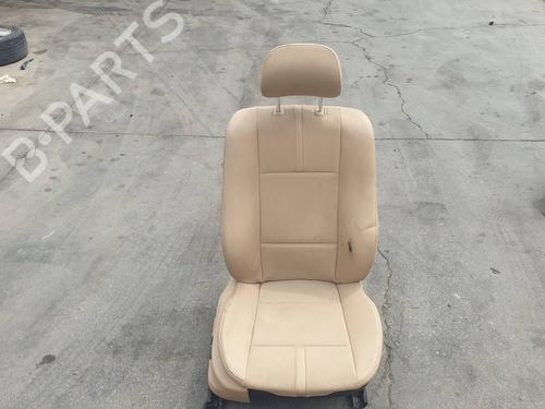Sedile anteriore destro Sedile anteriore destro BMW X3 (E83) [2003-2011] 34215246 34215246