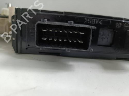 Right front window motor CITROËN C5 I (DC_) 2.0 HDi | BP24317735E20 