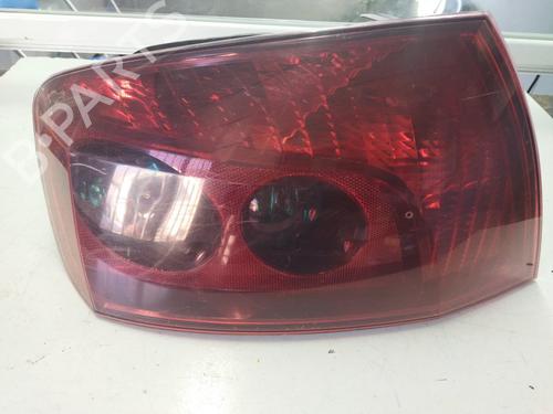 Used Left taillight PEUGEOT 407 (6D_) 1.6 HDi 110 (6D9HZC, 6D9HYC) (109 hp) 19563917
