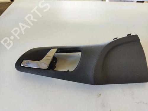 Used Front left interior door handle SKODA FABIA II (542) [2006-2014]  19558064