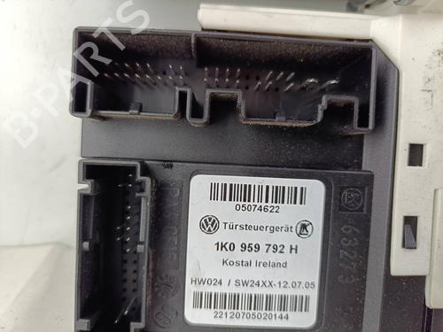 Right front window motor SEAT LEON (1P1) | BP36091425E20 - Image 3