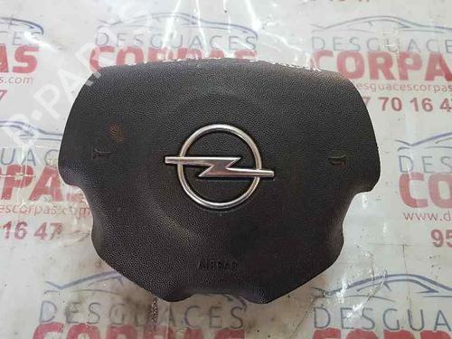 Used Driver airbag OPEL VECTRA C (Z02) [2002-2009]  19551974