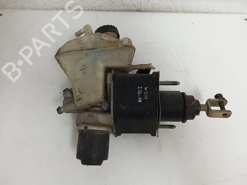 Used Brake master cylinder Brake master cylinder 38068910 38068910