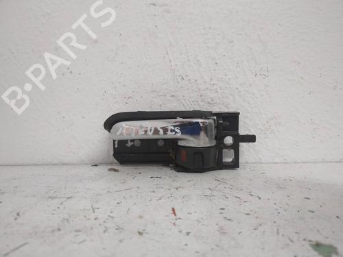 Used Rear left interior door handle TOYOTA AVENSIS (_T25_) [2003-2008]  19557020