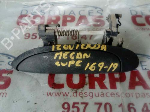 Used Front left exterior door handle RENAULT MEGANE I Coach (DA0/1_) [1996-2003]  19552618